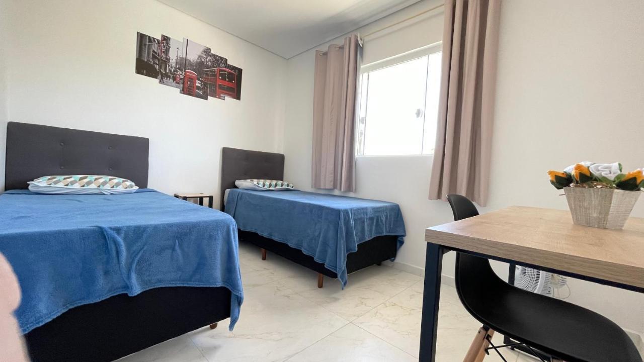 Lindo Apartamento Com 2 Quartos Prox Ao Jardim Botanico E Aeroporto Curitiba Buitenkant foto